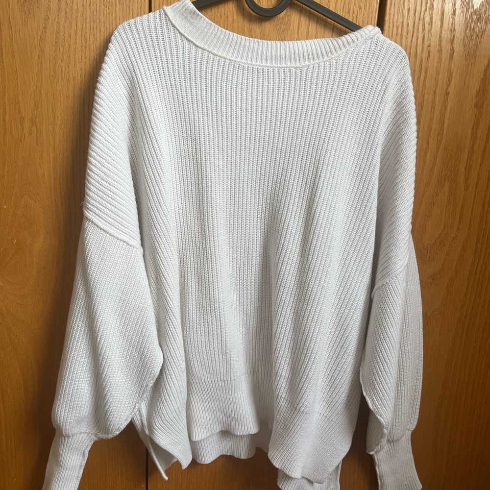 Aerie Soft White Crew Neck Sweater